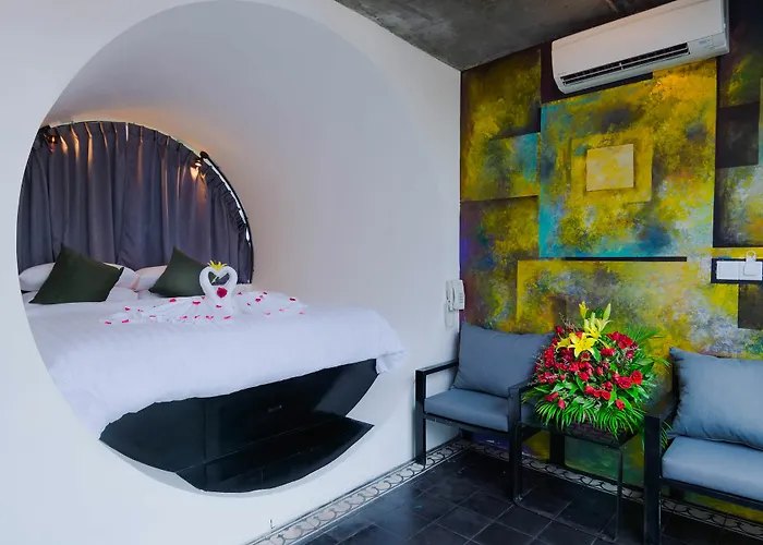 Ring Boutique Hotel 4*