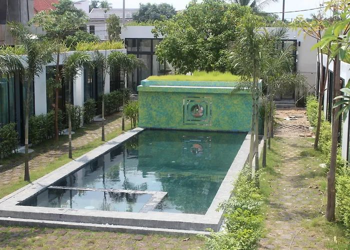 Ring Boutique Hotel 4*